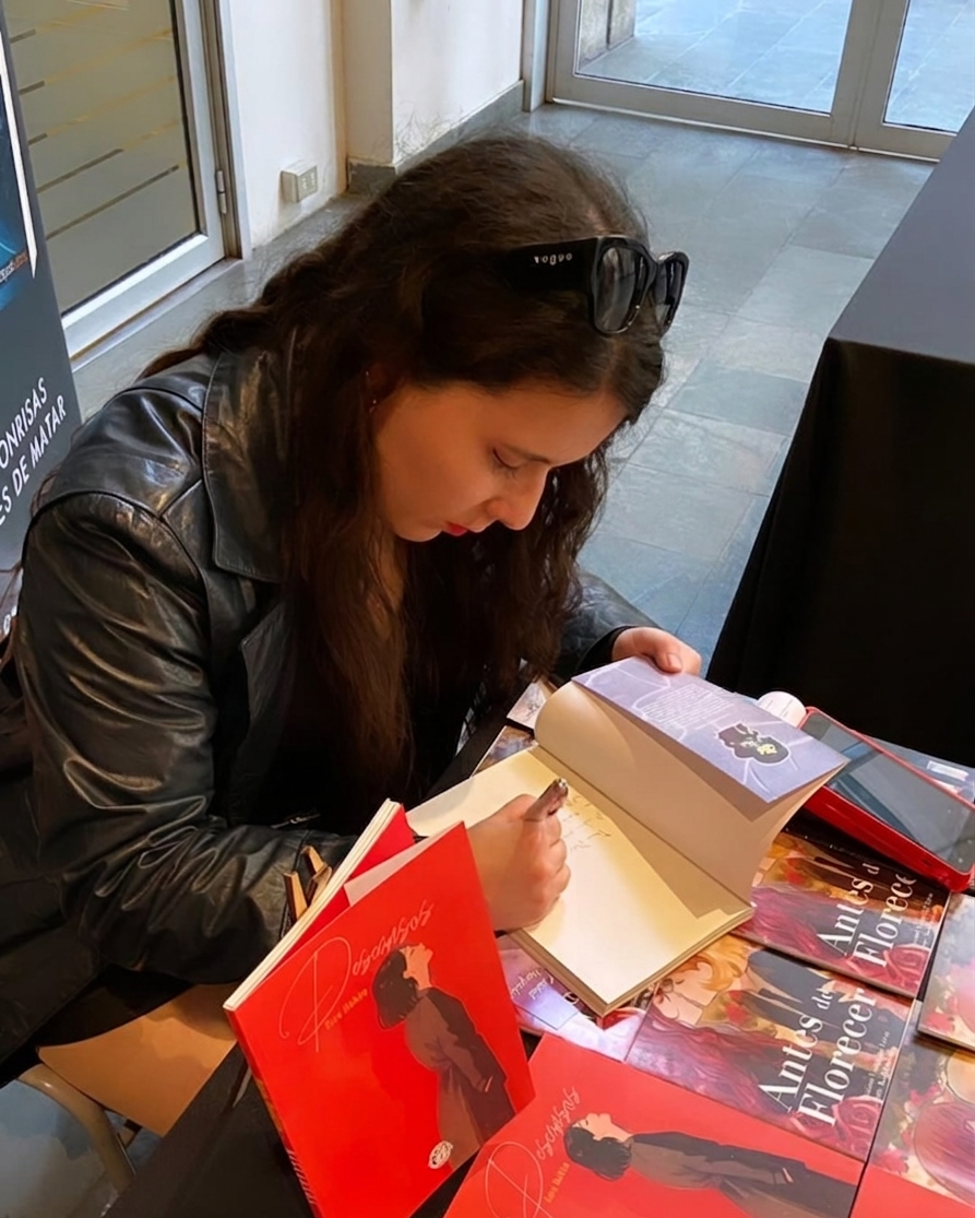 Valentina Carvajal Leiva — Chilean dark fantasy author